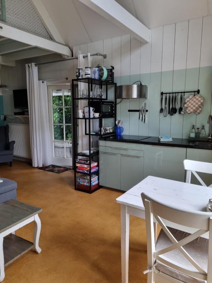 Bed En Breakfast Onder Aan De Dijk 瓦尔德 外观 照片